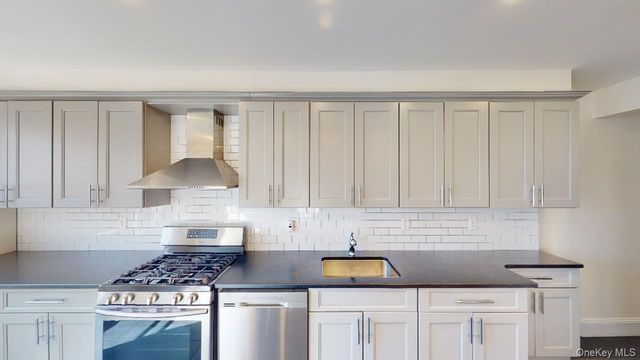 68-24 Juno Street, Forest Hills, NY 11375