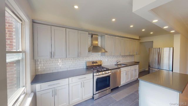68-24 Juno Street, Forest Hills, NY 11375