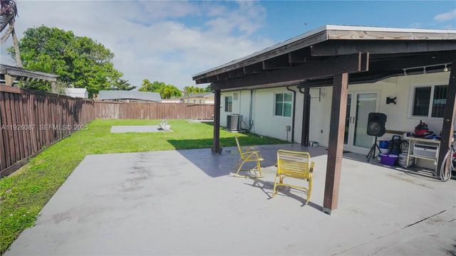 25260 SW 124th Pl, Homestead, FL 33032