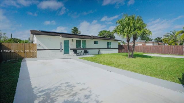 25260 SW 124th Pl, Homestead, FL 33032