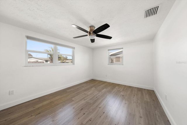 4120 SUNRAY DRIVE, Holiday, FL 34691