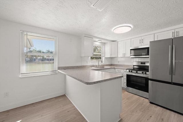 4120 SUNRAY DRIVE, Holiday, FL 34691