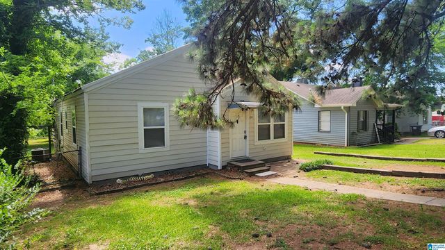 104 CYPRESS STREET, Hueytown, AL 35023