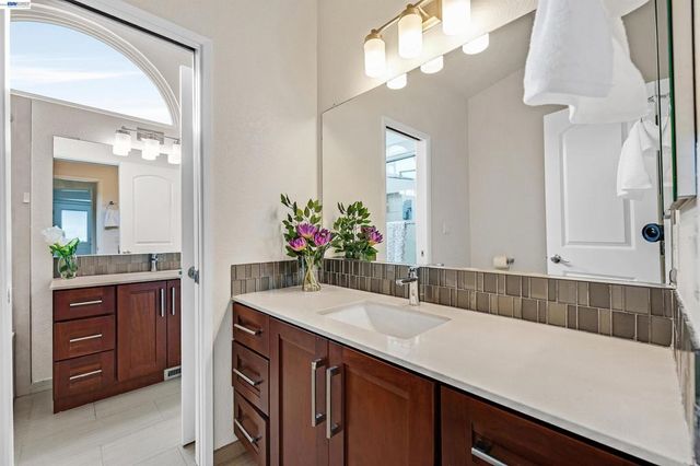 23467 Mona Marie Ct, Hayward, CA 94541
