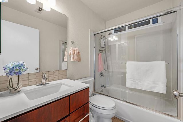 23467 Mona Marie Ct, Hayward, CA 94541