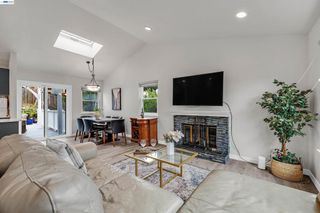 23467 Mona Marie Ct, Hayward, CA 94541