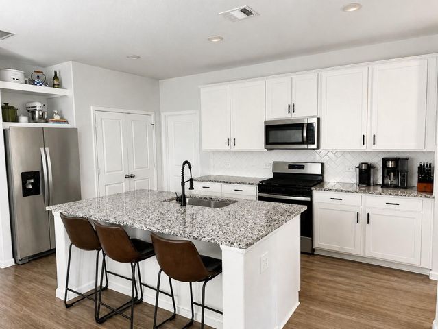 8015 Peppercorn Street, Magnolia, TX 77354