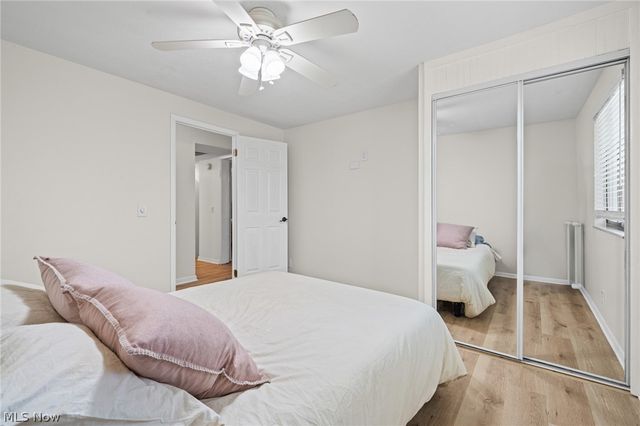593 Tollis Pkwy 4-32, Broadview Heights, OH 44147