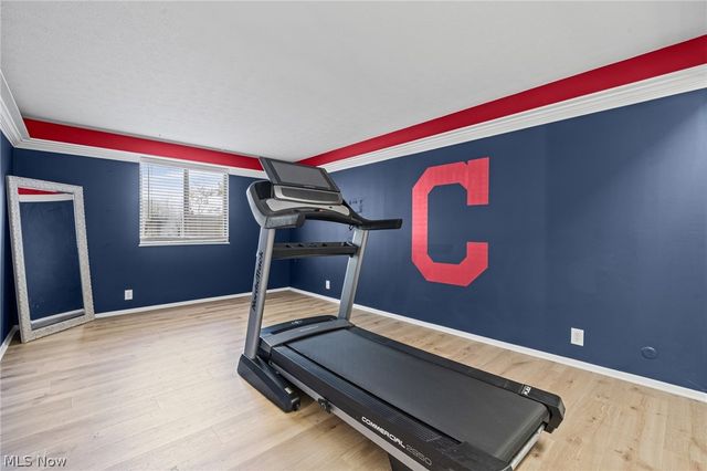 593 Tollis Pkwy 4-32, Broadview Heights, OH 44147
