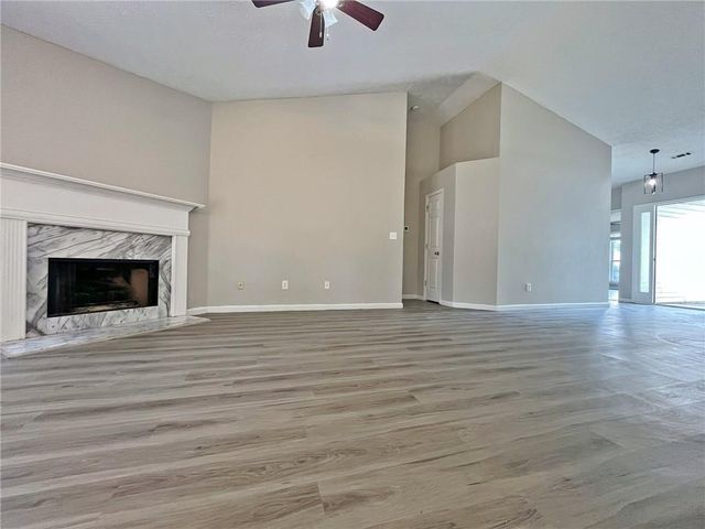 1680 Racquet Club Circle, Lawrenceville, GA 30043