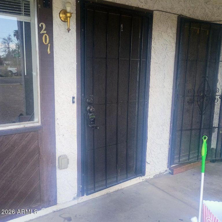 1801 N SPRING -- Apt 201, Mesa, AZ 85203