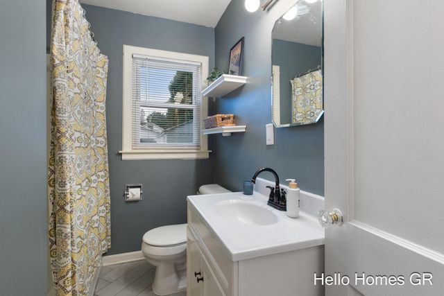 223 Leyden Avenue Sw, City Of Grand Rapids, MI 49504