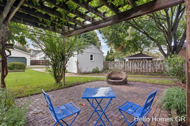 223 Leyden Avenue Sw, City Of Grand Rapids, MI 49504