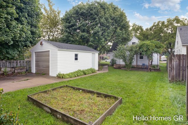 223 Leyden Avenue Sw, City Of Grand Rapids, MI 49504