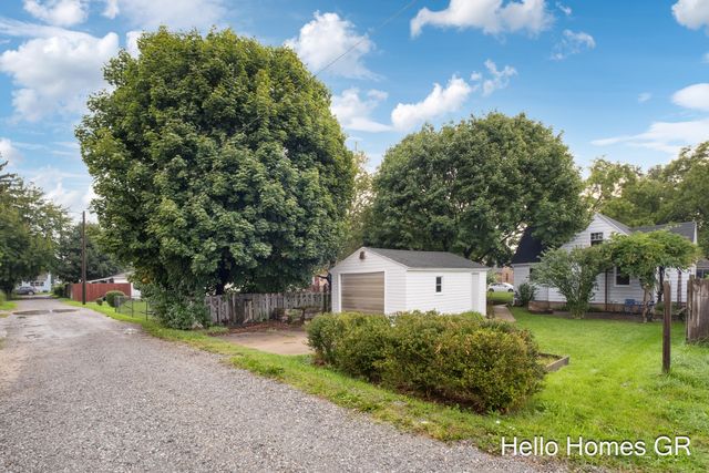 223 Leyden Avenue Sw, City Of Grand Rapids, MI 49504