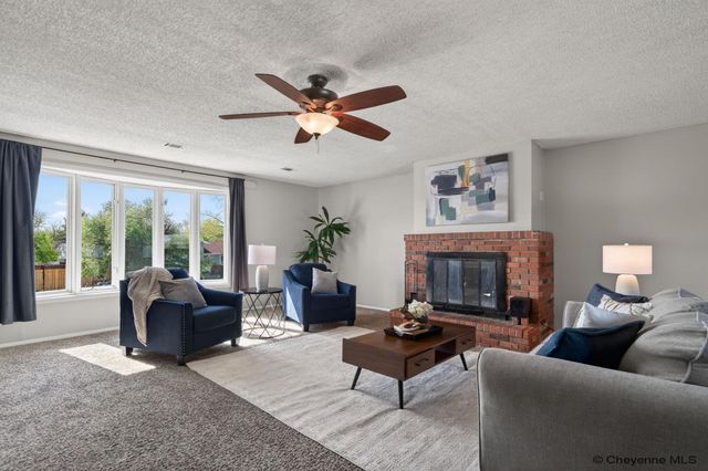4703 LINDEN WY, Cheyenne, WY 82009