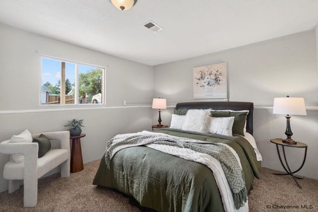 4703 LINDEN WY, Cheyenne, WY 82009