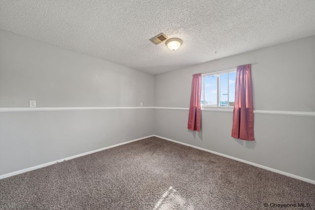 4703 LINDEN WY, Cheyenne, WY 82009