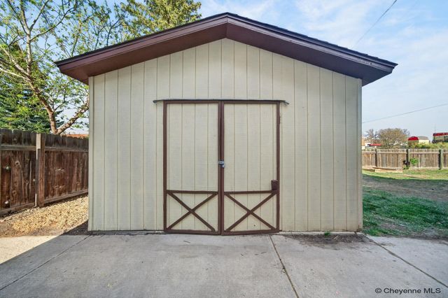 4703 LINDEN WY, Cheyenne, WY 82009