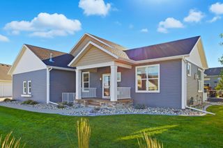 4944 Avery Lane S, Fargo, ND 58104