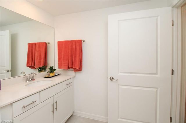 5739 Oakmont CT 8412, Other, FL 34142