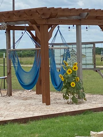 3083 HWY 138, Florence, TX 76527