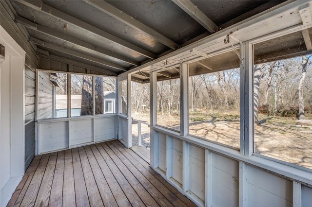 103 E 8th Street, Shady Shores, TX 76208