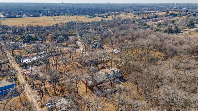 103 E 8th Street, Shady Shores, TX 76208