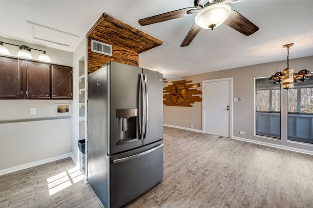 103 E 8th Street, Shady Shores, TX 76208