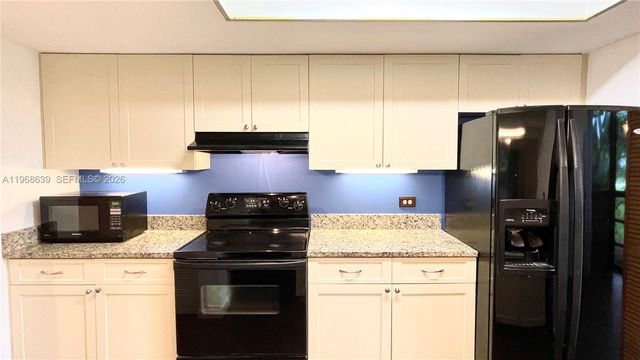 7539 Greenlake Way B, Boynton Beach, FL 33436