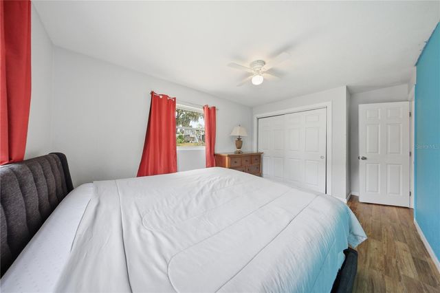 314 E SUNSET STREET, Groveland, FL 34736