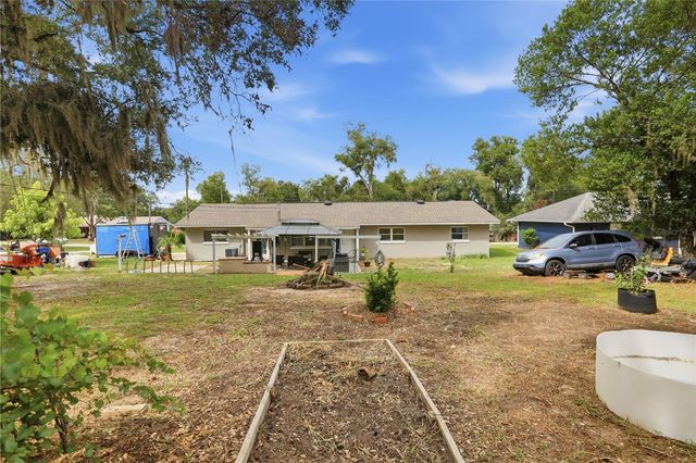 314 E SUNSET STREET, Groveland, FL 34736