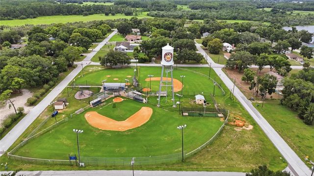 314 E SUNSET STREET, Groveland, FL 34736