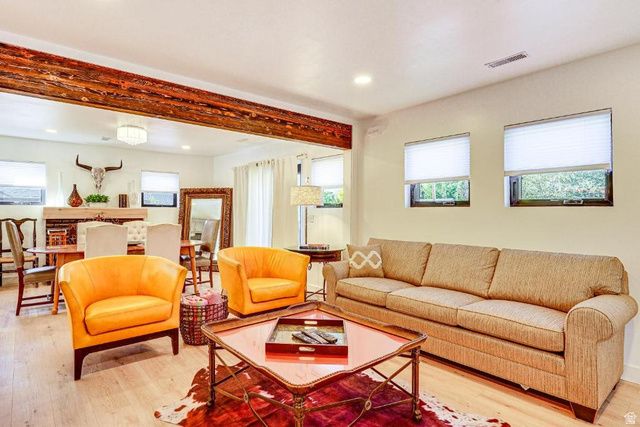 71 S 200 ST, Midway, UT 84049