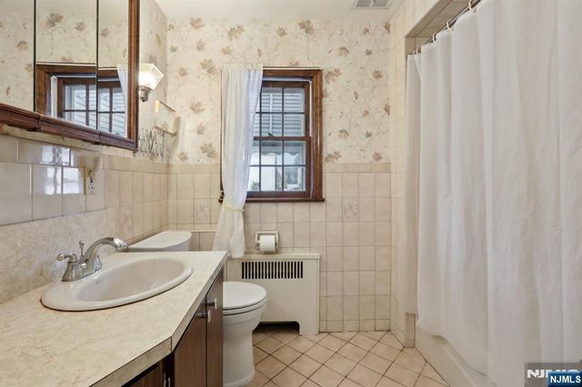 401 Walnut Street, Nutley, NJ 07110