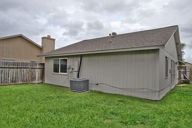 6327 Porterway Drive, Houston, TX 77084