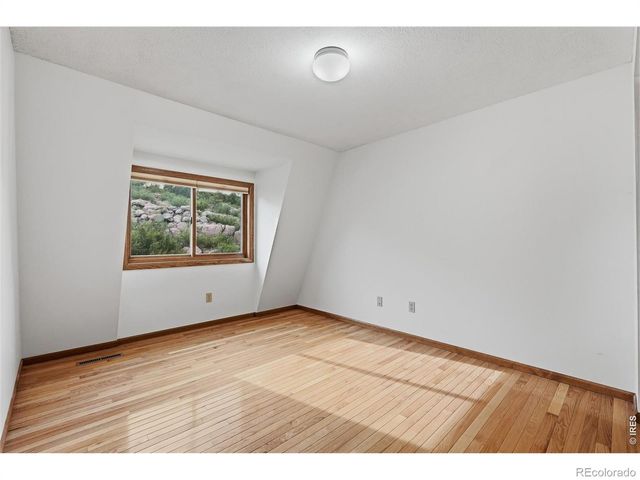 26 Poorwill Lane, Laporte, CO 80535