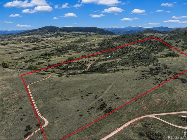 26 Poorwill Lane, Laporte, CO 80535