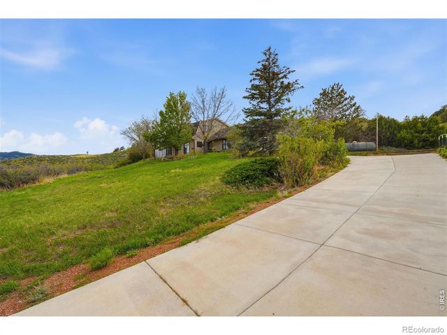 26 Poorwill Lane, Laporte, CO 80535