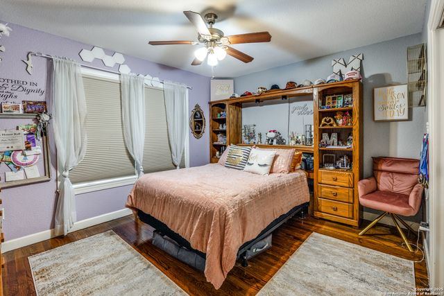 125 Sunway Dr, San Antonio, TX 78232