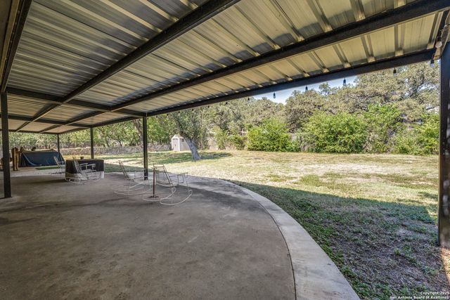 125 Sunway Dr, San Antonio, TX 78232