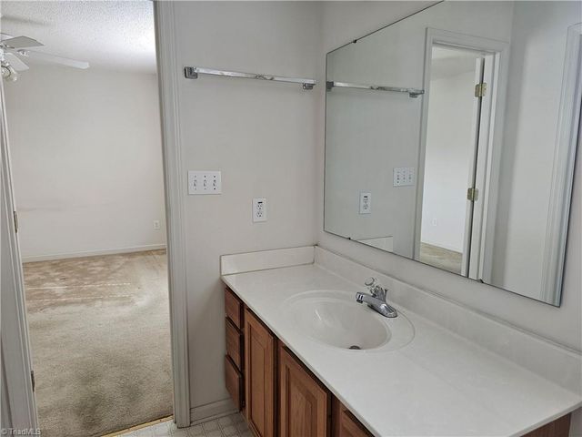 130 Cloverfield Court, Winston-salem, NC 27127