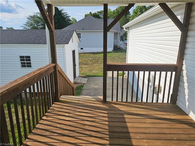 130 Cloverfield Court, Winston-salem, NC 27127
