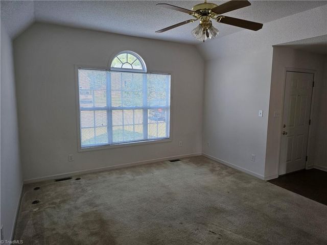 130 Cloverfield Court, Winston-salem, NC 27127