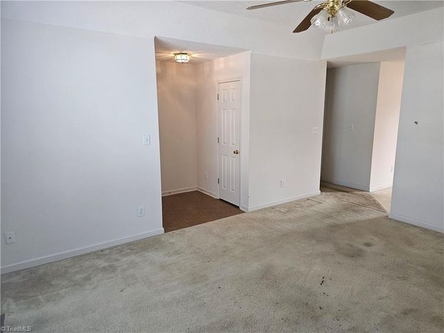 130 Cloverfield Court, Winston-salem, NC 27127