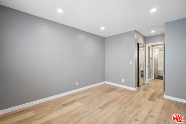 252 S New Hampshire Avenue 15, Los Angeles, CA 90004