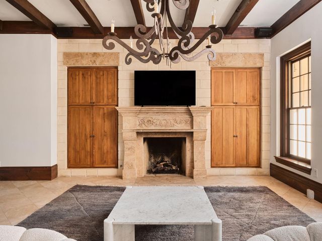 4511 Island CV, Austin, TX 78731