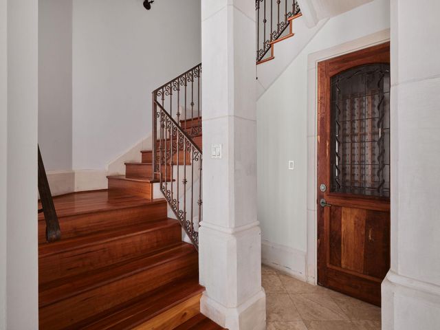 4511 Island CV, Austin, TX 78731