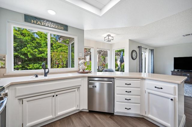 3411 Stoney Rd, Rocklin, CA 95765