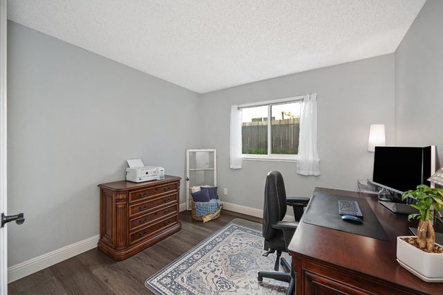 3411 Stoney Rd, Rocklin, CA 95765